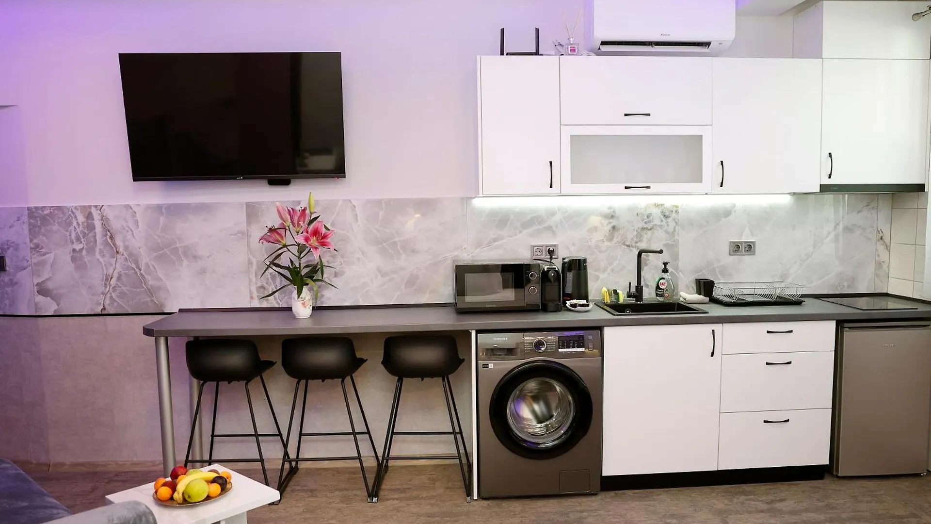 Deluxe 3 Studio City Center Burgas