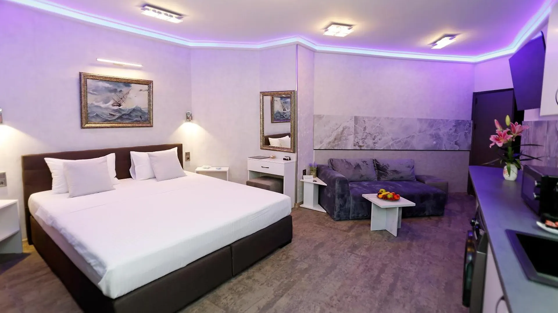 Apartment Deluxe 3 Studio City Center Burgas